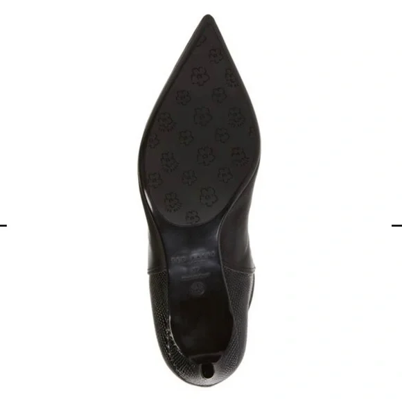 Seydi Pointed Toe Boot In Black Leather Top Grain